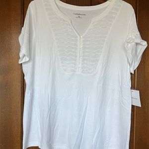 The perfect white tee